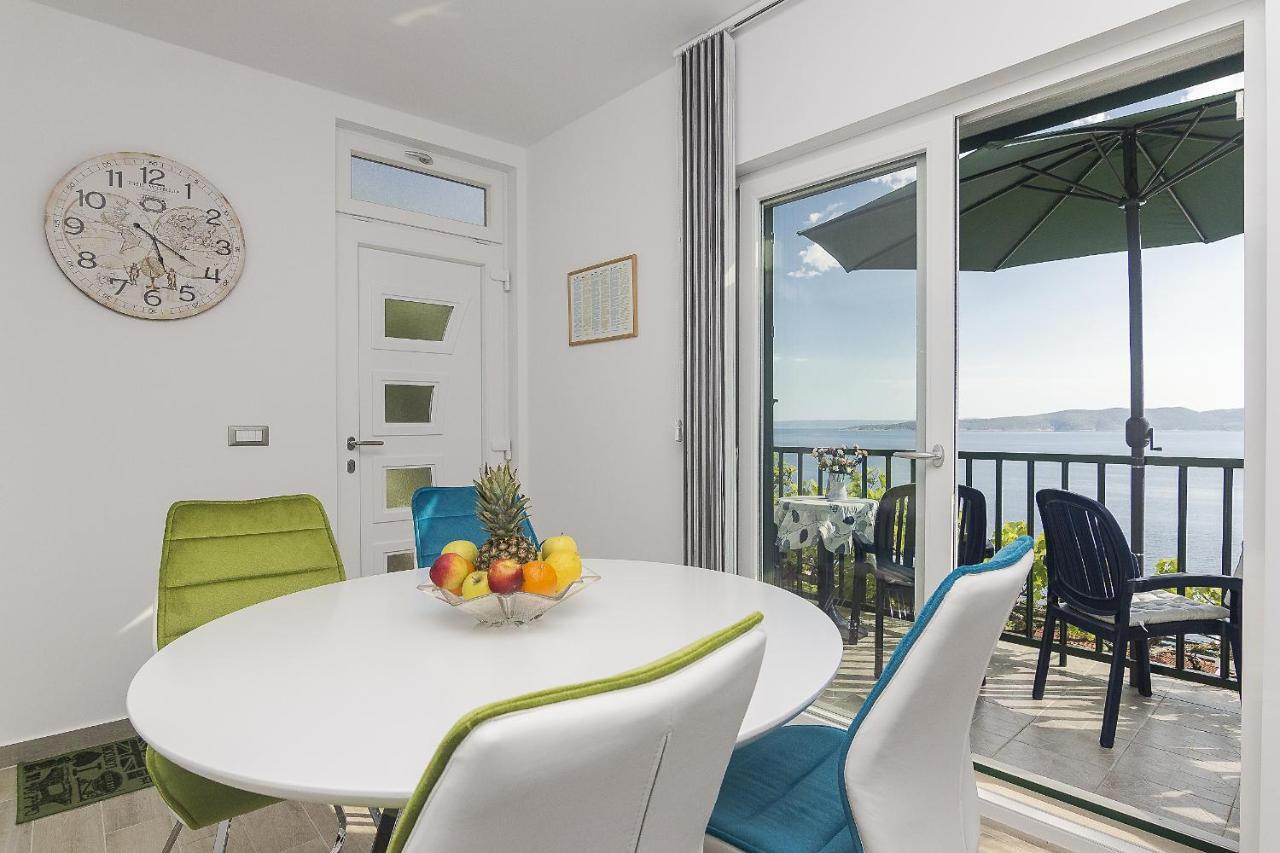 Apartments With A Parking Space Brela, Makarska - 11687 Ngoại thất bức ảnh
